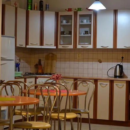 普里瓦朱莉娅旅馆 韦伯夫