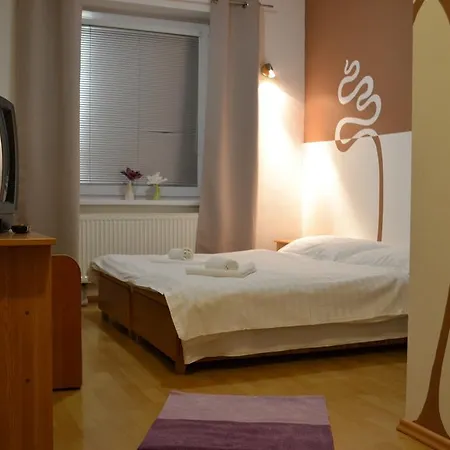 招待所 普里瓦朱莉娅旅馆 韦伯夫