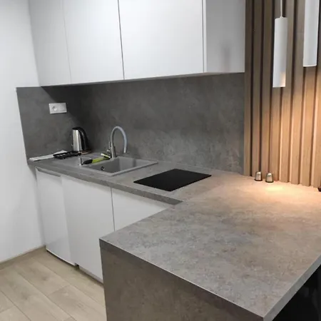 普里瓦朱莉娅旅馆 韦伯夫