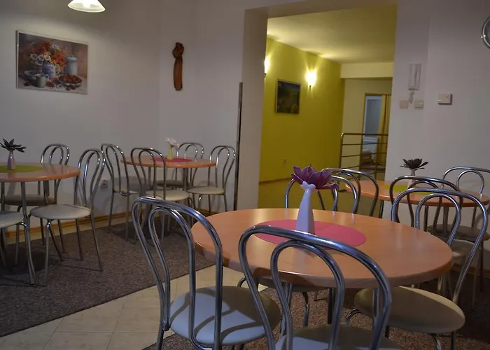 Privat Julia Konukevi 3*